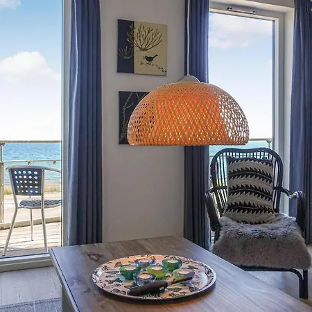 Awesome In With House Sea View Apartment